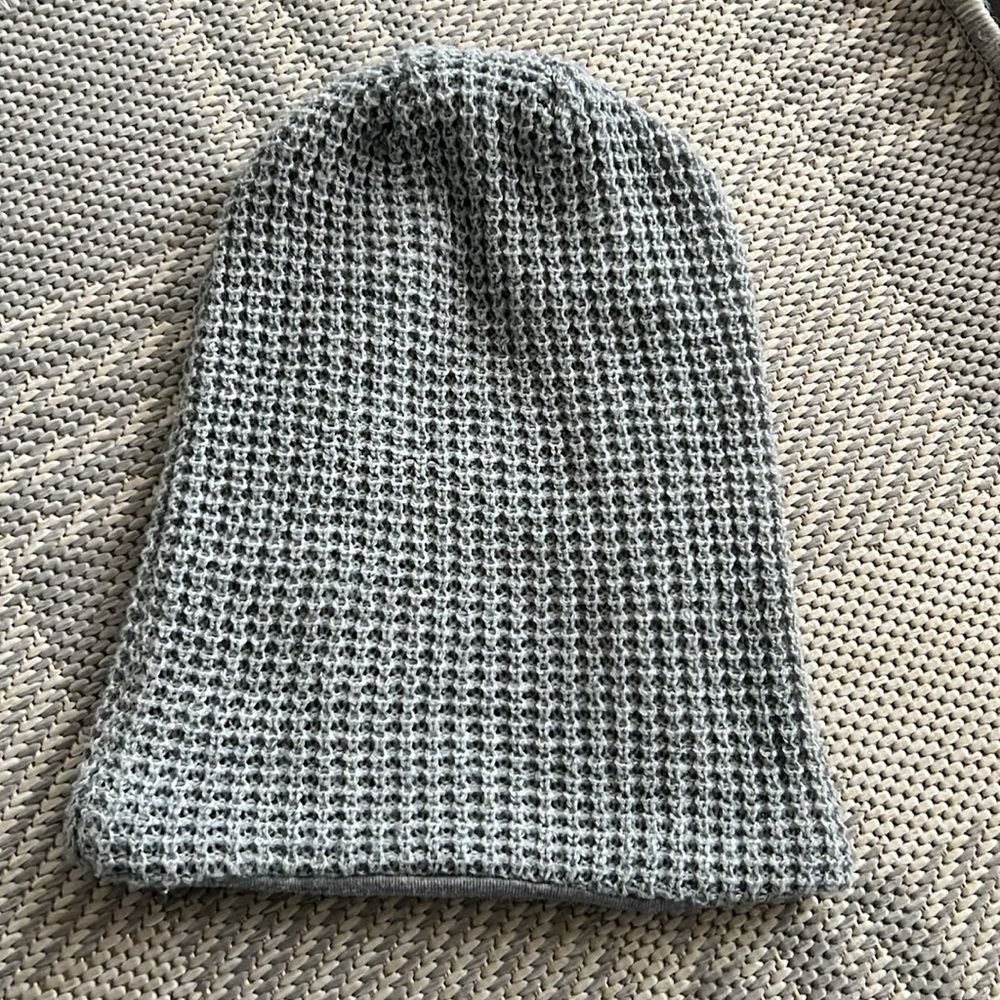 Men's Slouch Beanie - Picture 3 of 4